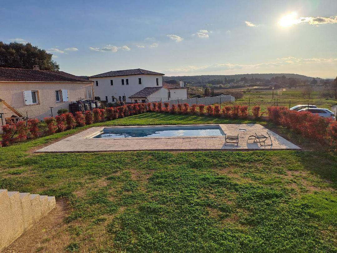 Villa Familiale Avec Piscine, Jardin A 10 Mn D'Uzes Flaux Exterior photo